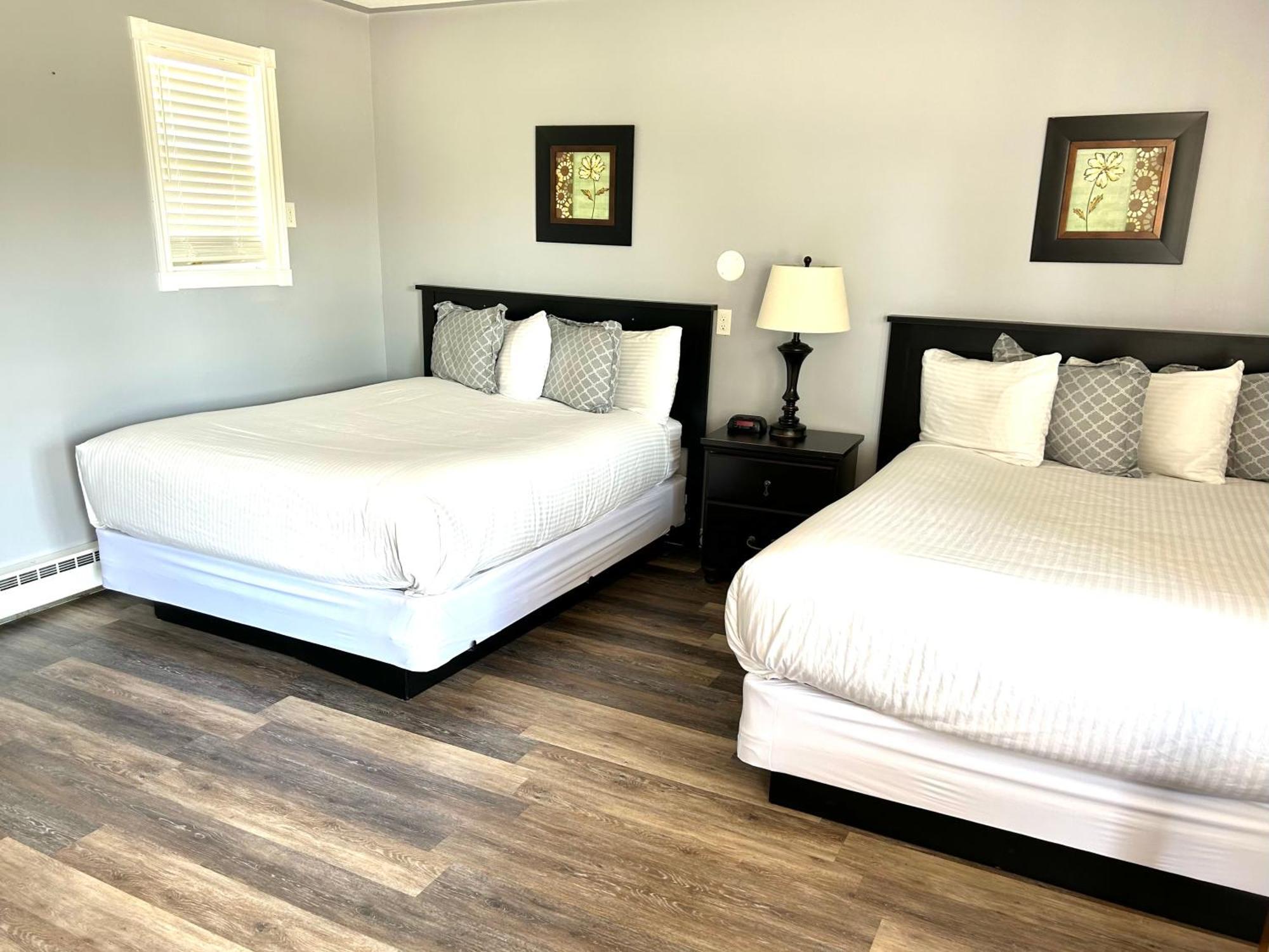 Middleton Motel & Suites Екстериор снимка