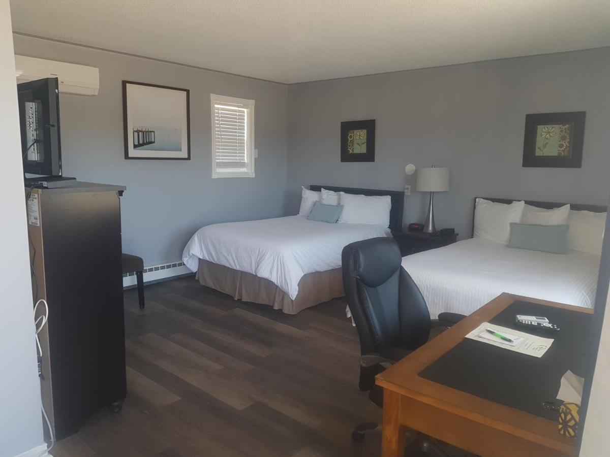 Middleton Motel & Suites Екстериор снимка